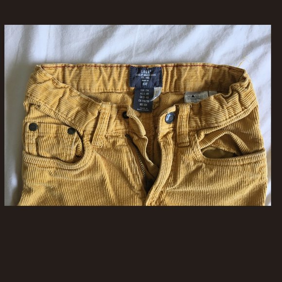 H&M corduroy pants. Boys size 3-4. - Picture 1 of 3